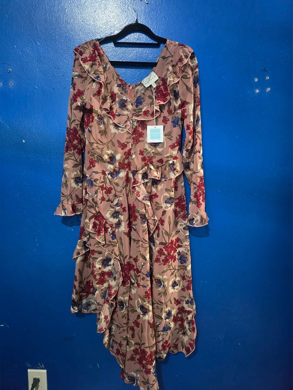 NWT Hayden Floral Ruffle Midi Dress Size Large